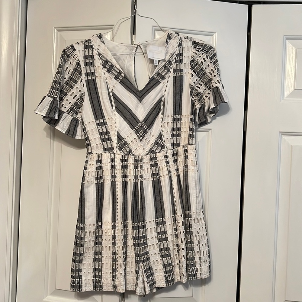 Ett:twa by Anthropologie black and white ruffle sleeve romper